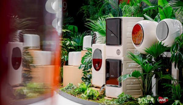 共生之美·小吉风｜小吉首次亮相AWE 2026，展现美学科技实力